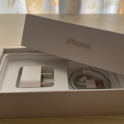 Keep the original charger and box Keep the original charger and box